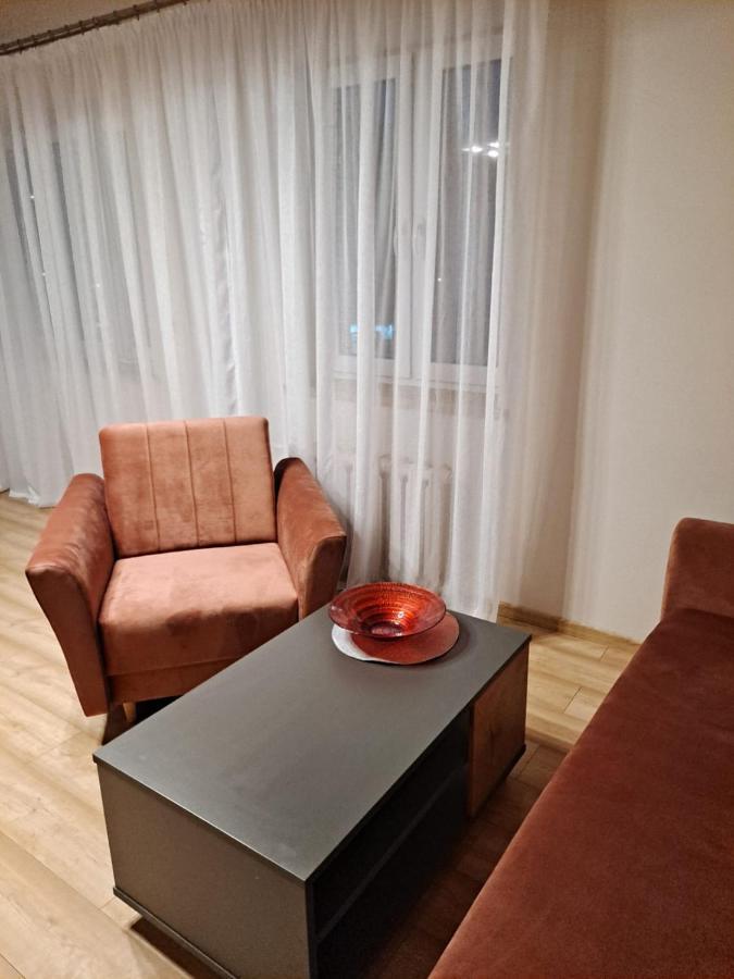 Anna Appartement Jelenia Góra Buitenkant foto