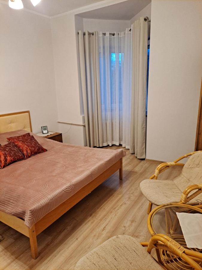 Anna Appartement Jelenia Góra Buitenkant foto